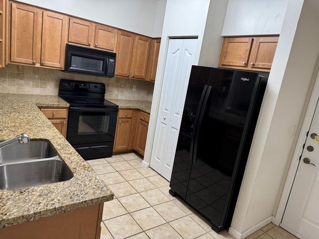 276 Murcia Drive 111, Jupiter, FL 33458