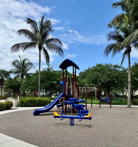 276 Murcia Drive 111, Jupiter, FL 33458