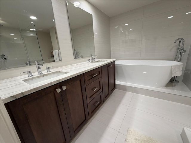 1180 GULF BOULEVARD 704, Clearwater Beach, FL 33767