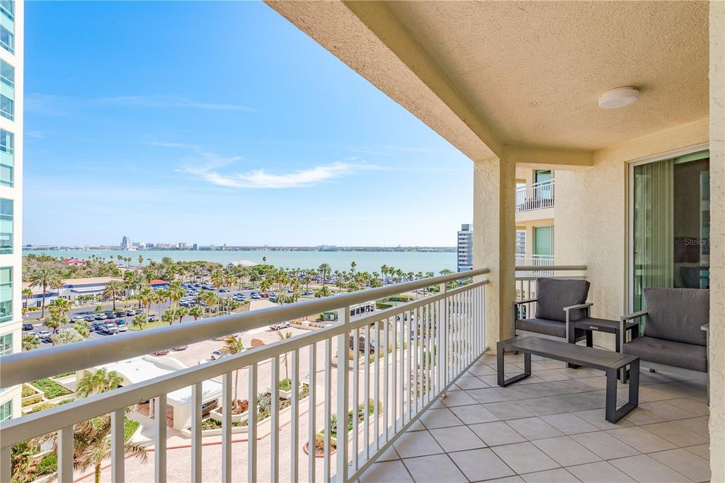 Image 28 of property listing at 1180 GULF BOULEVARD 704, Clearwater Beach, FL 33767