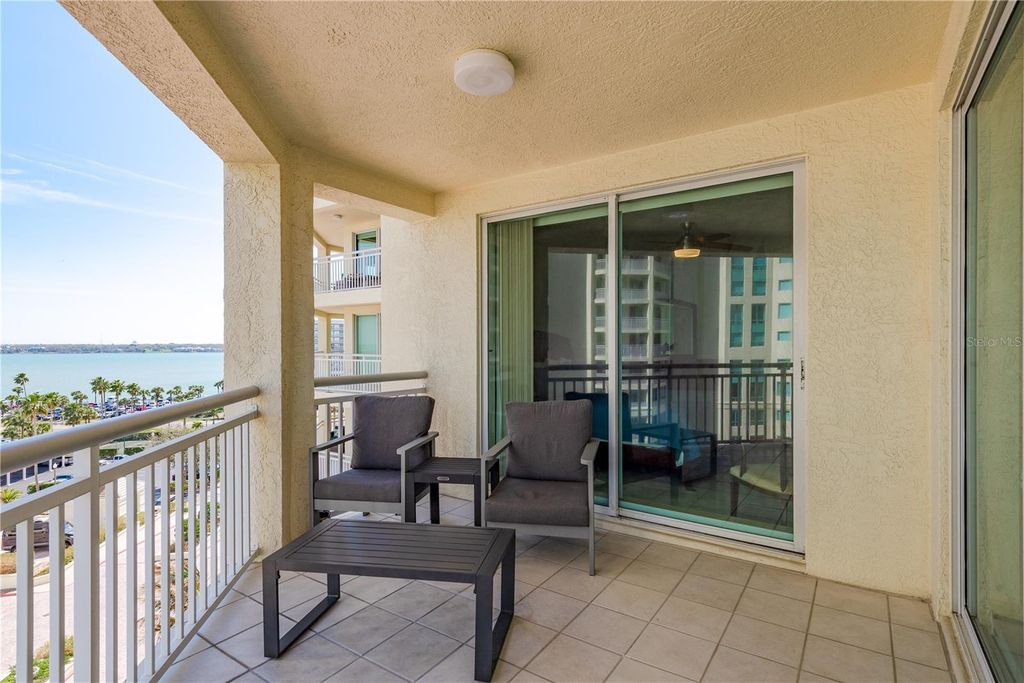 Image 30 of property listing at 1180 GULF BOULEVARD 704, Clearwater Beach, FL 33767