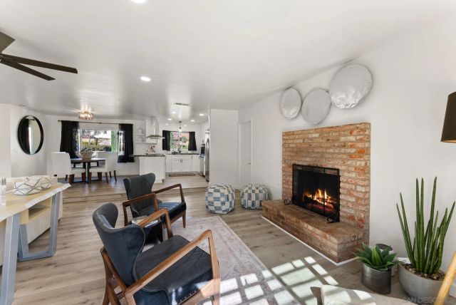 2025 W El Norte Pkwy, Escondido, CA 92026