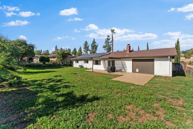 2025 W El Norte Pkwy, Escondido, CA 92026