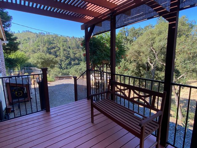 2661 Murray Dale Ln, San Andreas, CA 95249