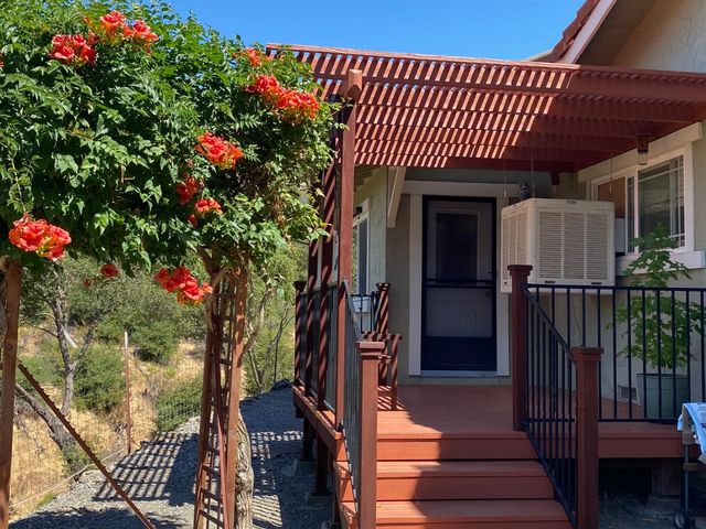 2661 Murray Dale Ln, San Andreas, CA 95249