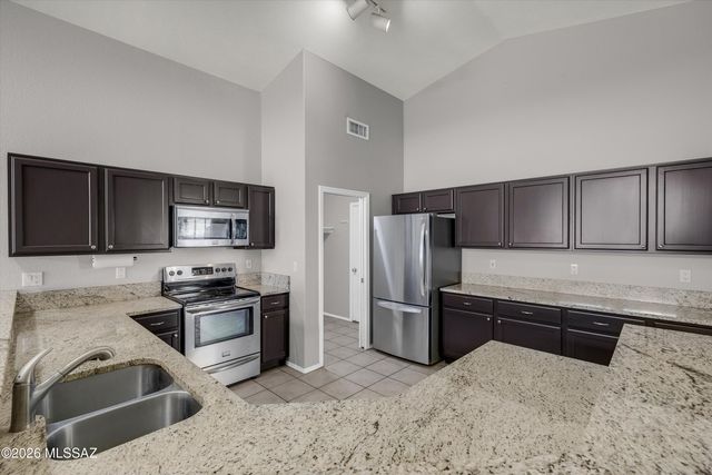 10215 E Mary Drive, Tucson, AZ 85730