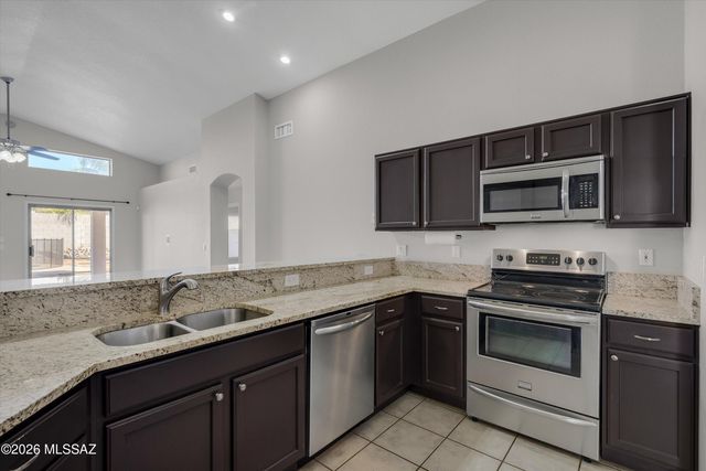 10215 E Mary Drive, Tucson, AZ 85730