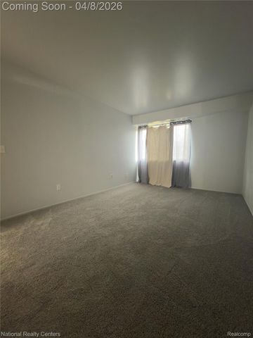 3865 Lone Pine Road 201, West Bloomfield Charter Township, MI 48323