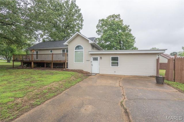 1903 Barron Road, Poplar Bluff, MO 63901