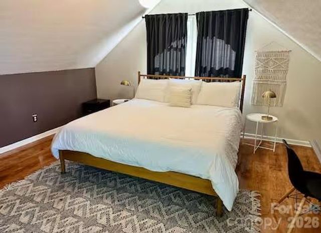 348 Dandelion Lane, Burnsville, NC 28714