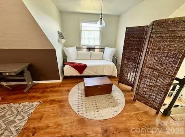 348 Dandelion Lane, Burnsville, NC 28714