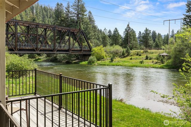 90 Pebble Beach Drive, Cle Elum, WA 98922
