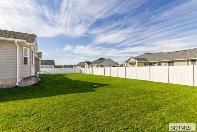 4806 S Mountain Bend Drive, Idaho Falls, ID 83406