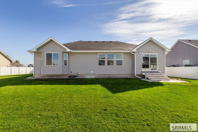 4806 S Mountain Bend Drive, Idaho Falls, ID 83406