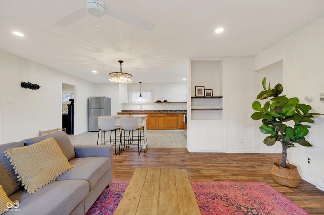 3320 W 58th Street, Indianapolis, IN 46228