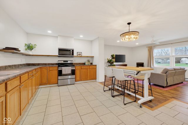 3320 W 58th Street, Indianapolis, IN 46228