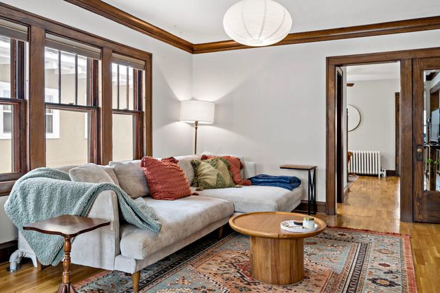 5132 Penn Avenue S, Minneapolis, MN 55419