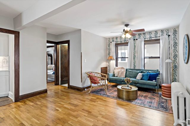 5132 Penn Avenue S, Minneapolis, MN 55419