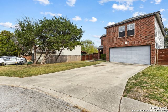 10110 Silver Branch, San Antonio, TX 78254