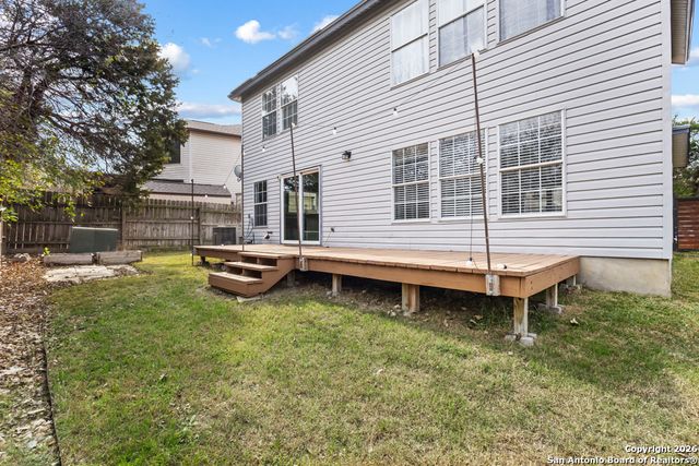 10110 Silver Branch, San Antonio, TX 78254