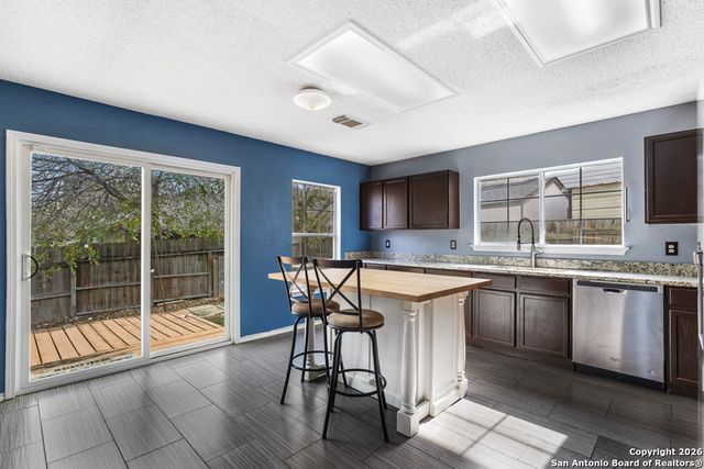 10110 Silver Branch, San Antonio, TX 78254