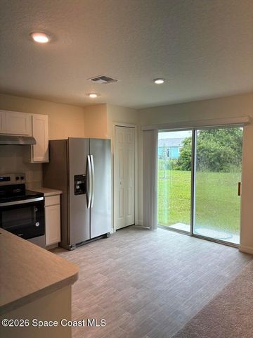 1109 Altamira Street NW, Palm Bay, FL 32907