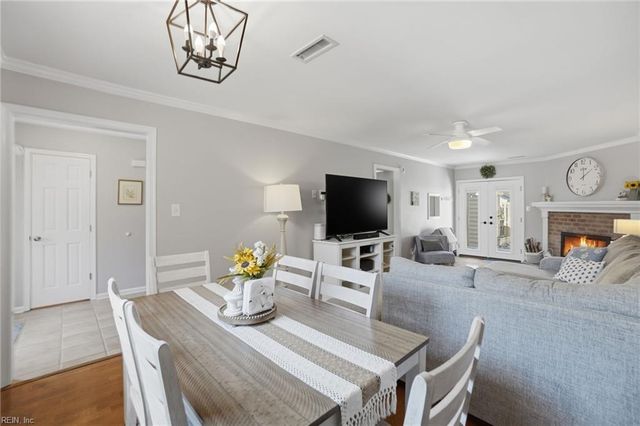 925 Poquoson CIR, Virginia Beach, VA 23452