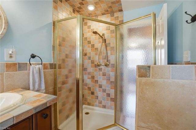 925 Poquoson CIR, Virginia Beach, VA 23452