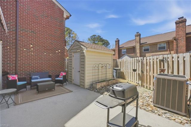 925 Poquoson CIR, Virginia Beach, VA 23452