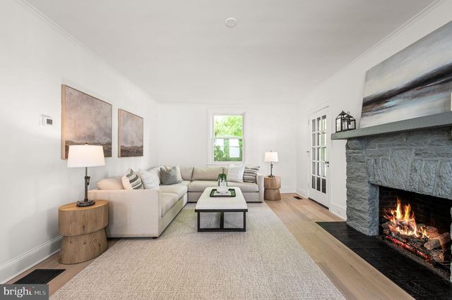 138 MERION AVE, Narberth, PA 19072