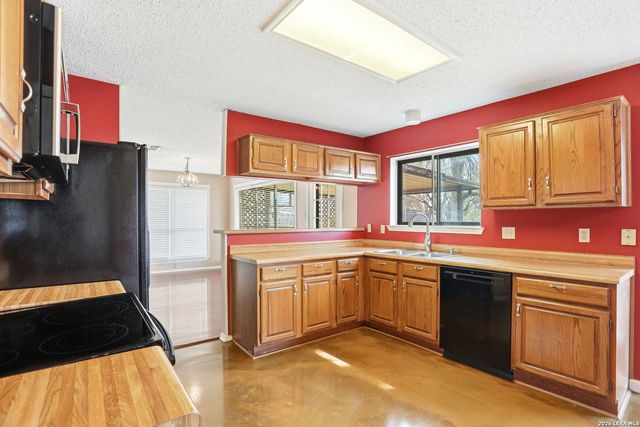 1100 Dimrock, Schertz, TX 78154