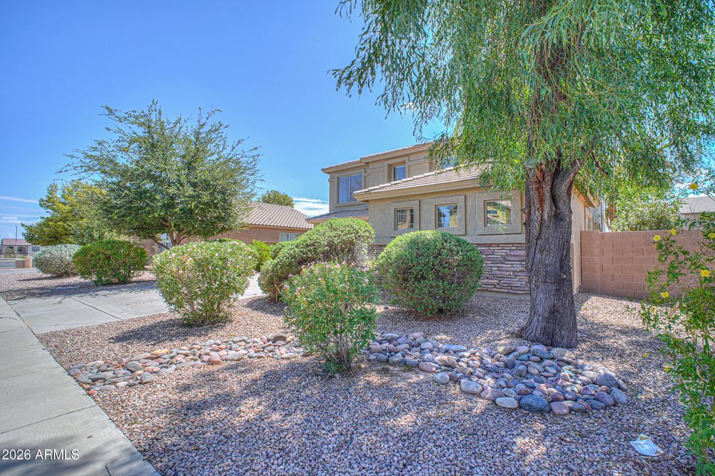 1325 E BRENT Court, Casa Grande, AZ 85122 — photo 3