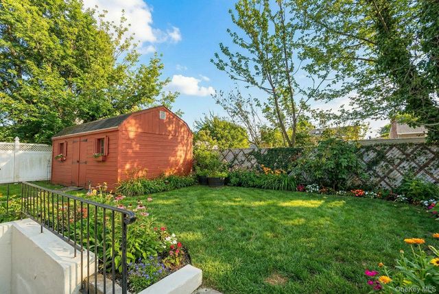 1028 Thomas Avenue, Baldwin, NY 11510