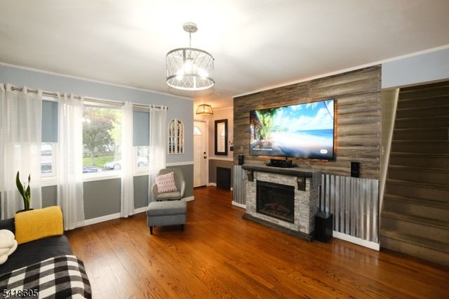 534 Monmouth Ave, Linden City, NJ 07036