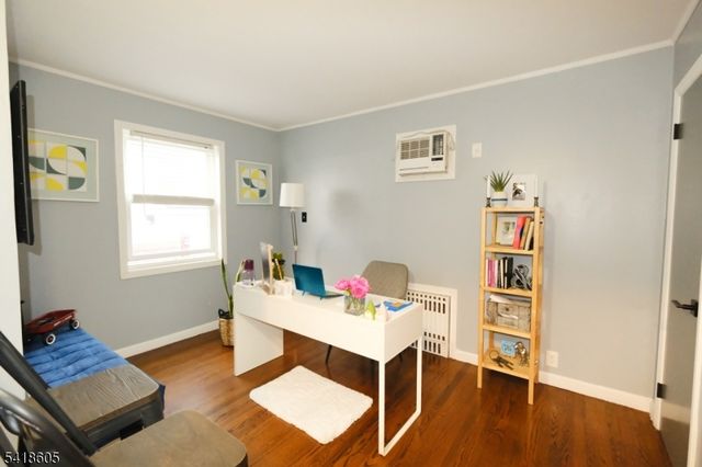 534 Monmouth Ave, Linden City, NJ 07036