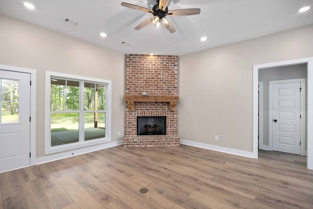 230 Mcgee Road, Pine Mountain, GA 31822