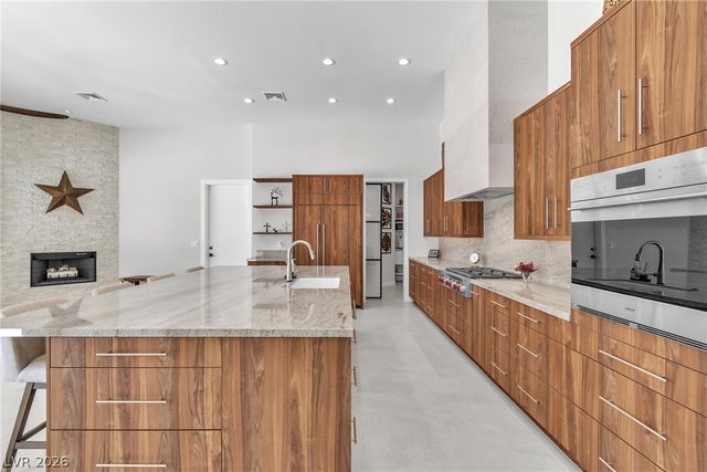 1508 Ten Palms Court, Las Vegas, NV 89117