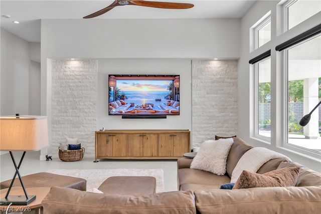 1508 Ten Palms Court, Las Vegas, NV 89117