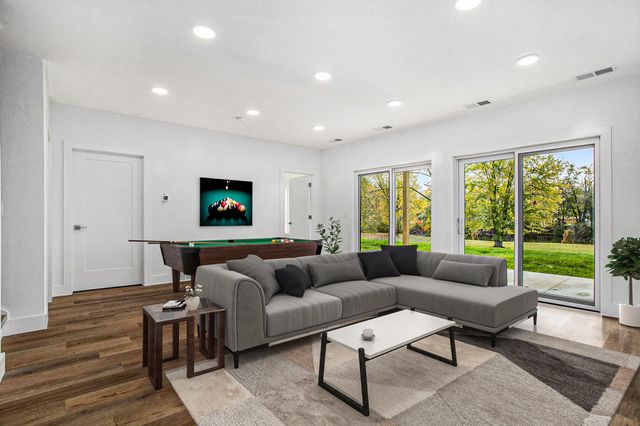 315 W High Street, Union City, MI 49094