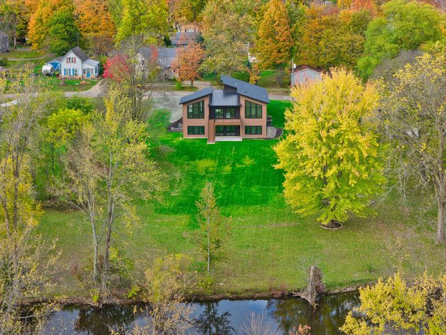 315 W High Street, Union City, MI 49094