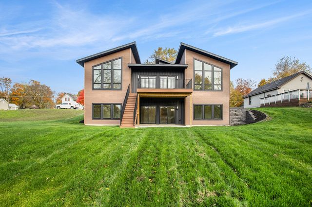 315 W High Street, Union City, MI 49094