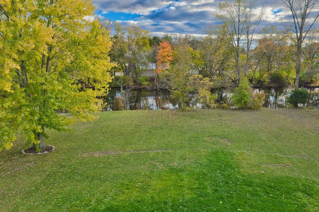 315 W High Street, Union City, MI 49094