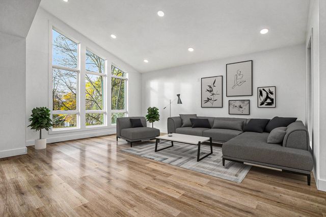 315 W High Street, Union City, MI 49094