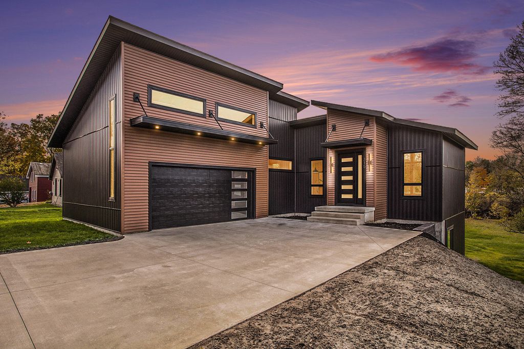 315 W High Street, Union City, MI 49094