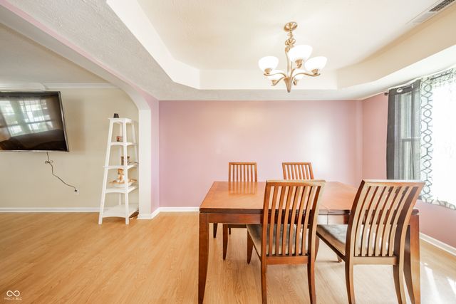 3859 Chancellor Drive, Greenwood, IN 46143