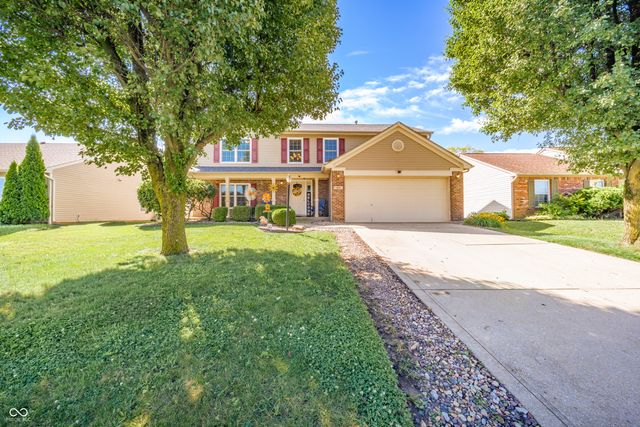 3859 Chancellor Drive, Greenwood, IN 46143