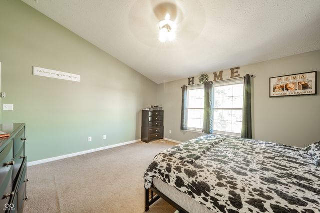 3859 Chancellor Drive, Greenwood, IN 46143