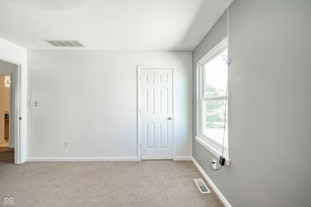 3859 Chancellor Drive, Greenwood, IN 46143
