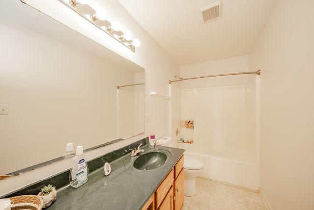 3859 Chancellor Drive, Greenwood, IN 46143