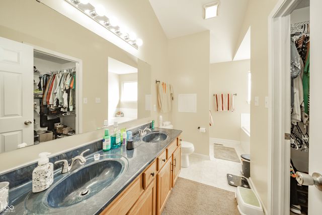 3859 Chancellor Drive, Greenwood, IN 46143